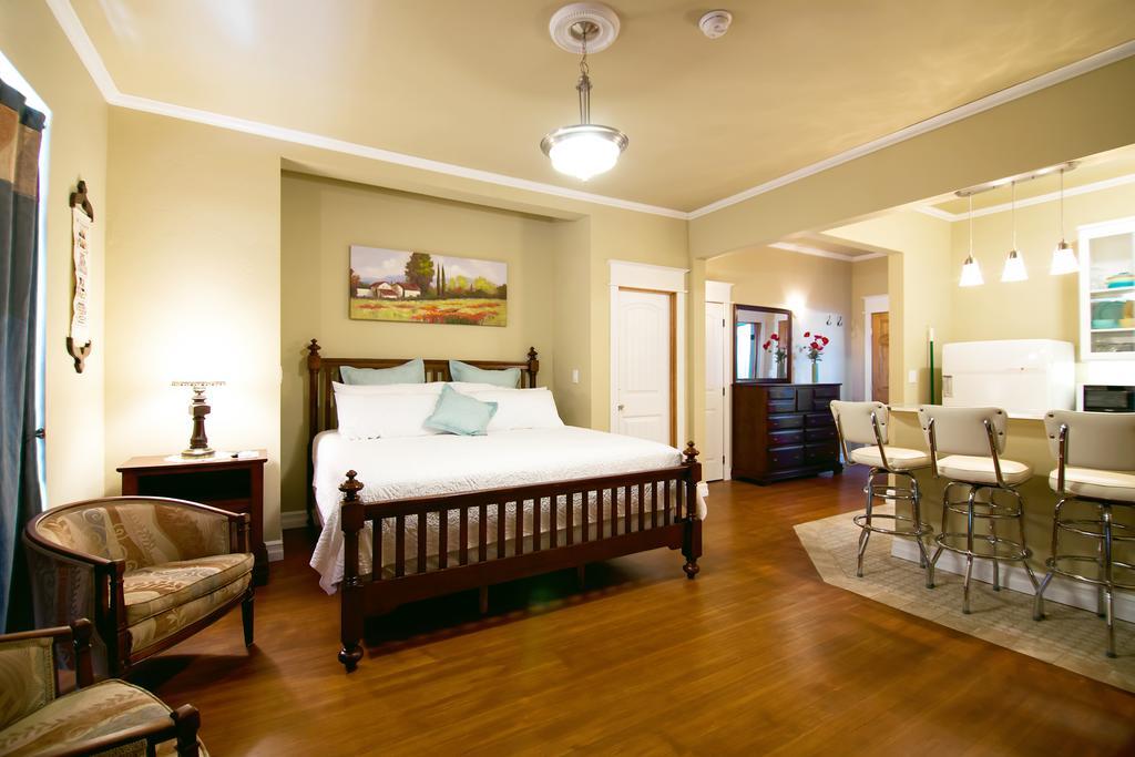 Brew House Boarding Apartment Kittitas Bagian luar foto