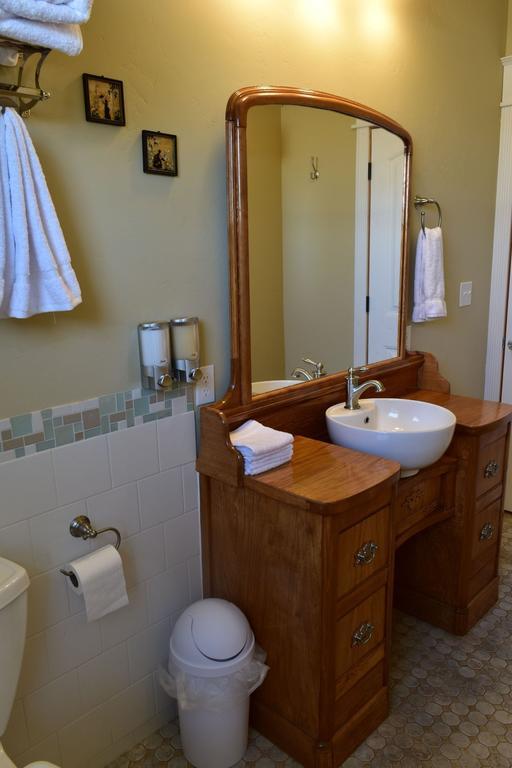 Brew House Boarding Apartment Kittitas Bagian luar foto